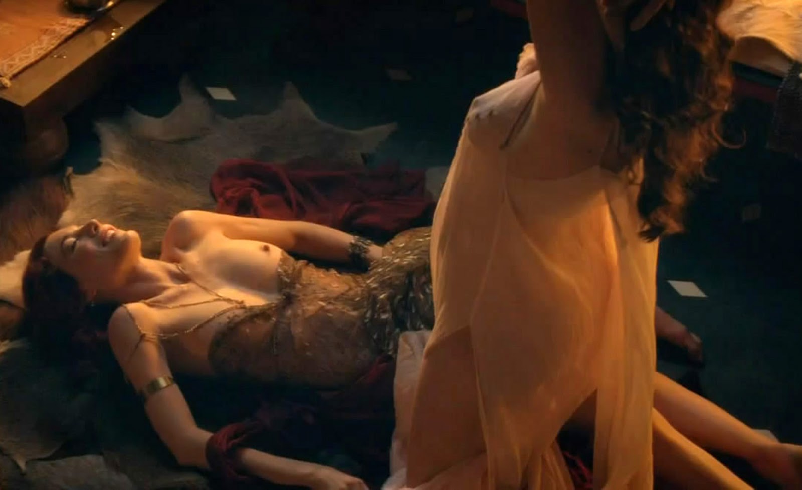 Lucy lawless nude in spartacus